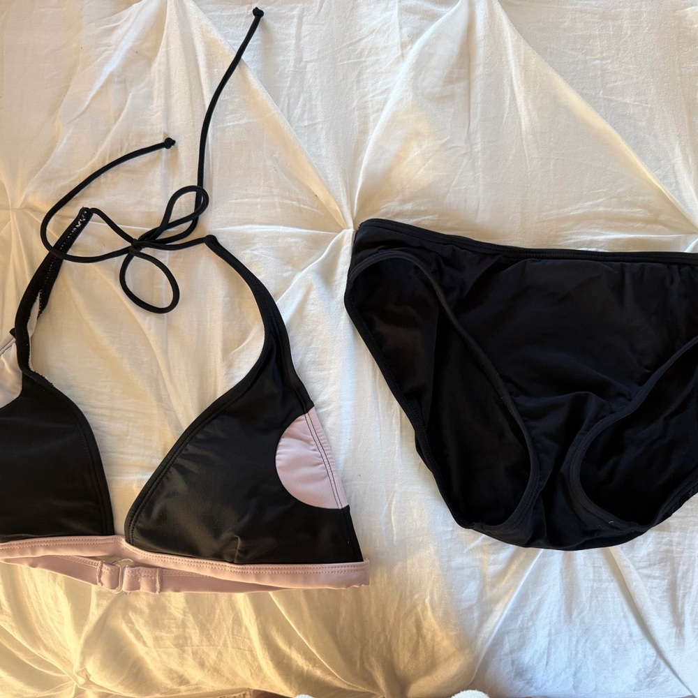 Ladies size large Black and Pink Bikini Set.